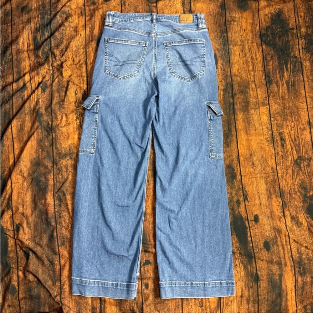American Eagle Super High Rise Baggy Wide Leg Cargo Jean in Blue Lion 6 - Picture 2 of 6